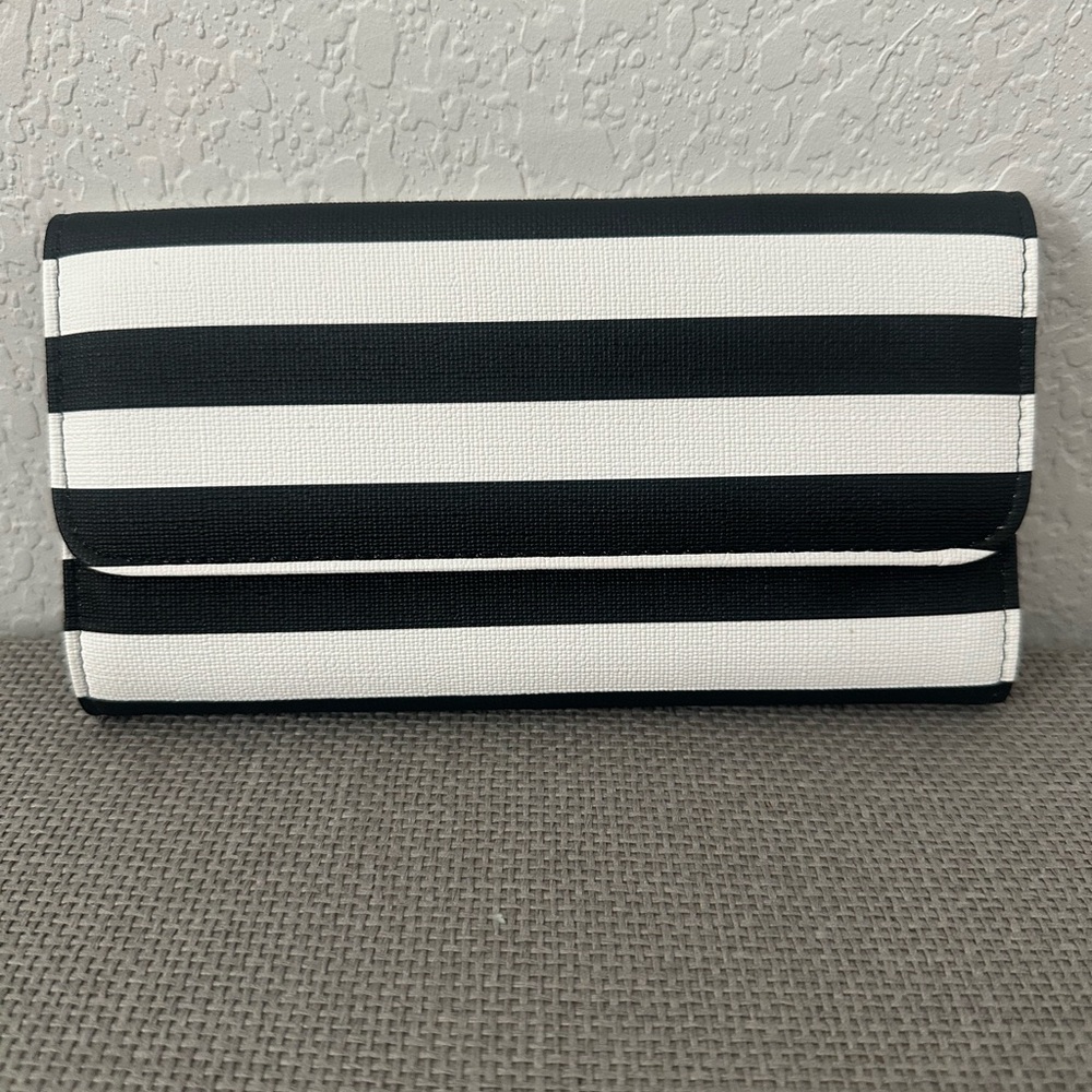 Brand New Kut from the Kloth Black & White Striped Wallet with Dust Bag